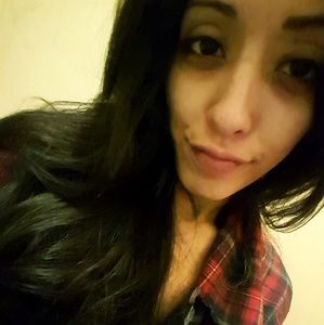 Meet your Posher, Kaylena